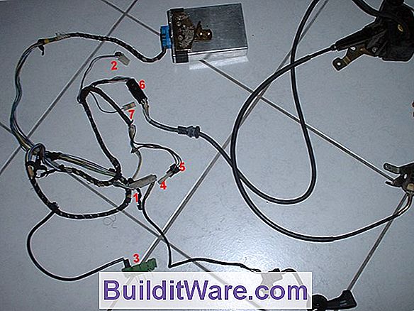 Wie man elektrische Kabel und Stecker ersetzt